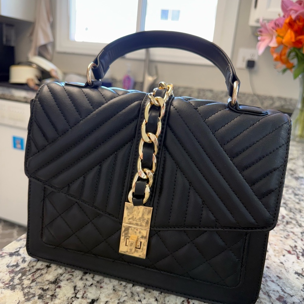 Black Quilted Handbag with Gold Chain